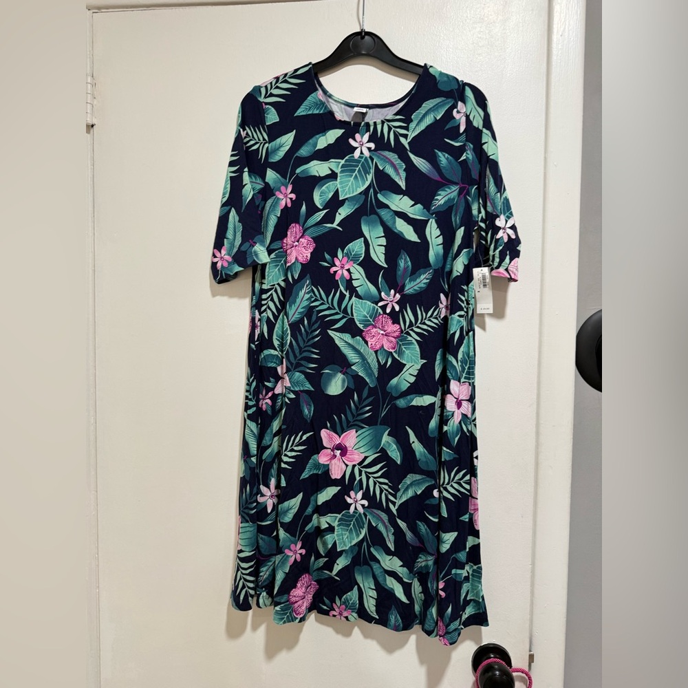 Old Navy Navy Floral Midi Dress